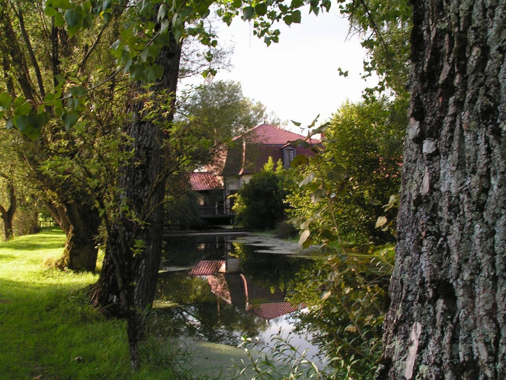 Logis Hotel Le Chantoiseau Chaumont-sur-Aire Eksteriør bilde