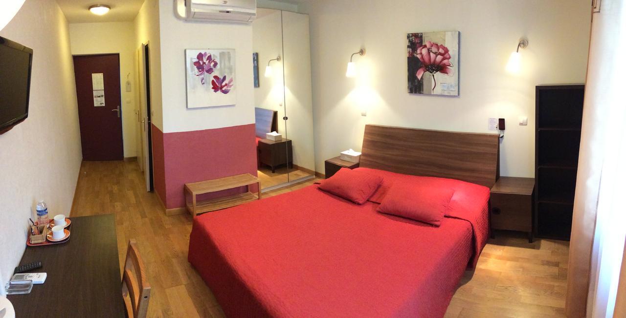 Logis Hotel Le Chantoiseau Chaumont-sur-Aire Eksteriør bilde