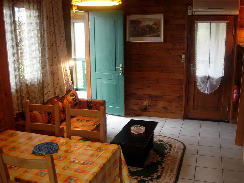 Logis Hotel Le Chantoiseau Chaumont-sur-Aire Eksteriør bilde